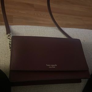 Burgundy new Kate spade purse only used once